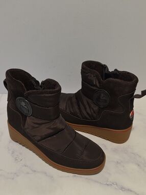Pajar Women's Brown Wedge Boots Brand New No Tag